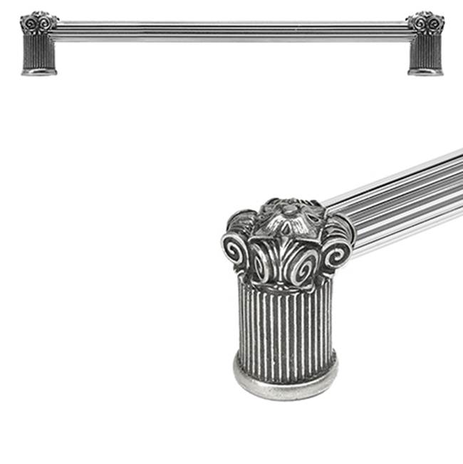Russell HardwareCarpe Diem HardwareOracle Column 18'' O.C. Approx w/ 5/8'' Reeded Center Long Pull