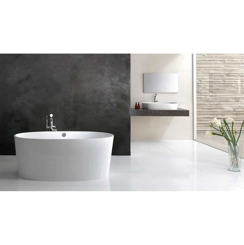 Russell HardwareVictoria + Albertios 60'' x 32'' Freestanding Soaking Bathtub